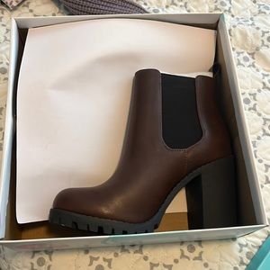 Brand new boots in box